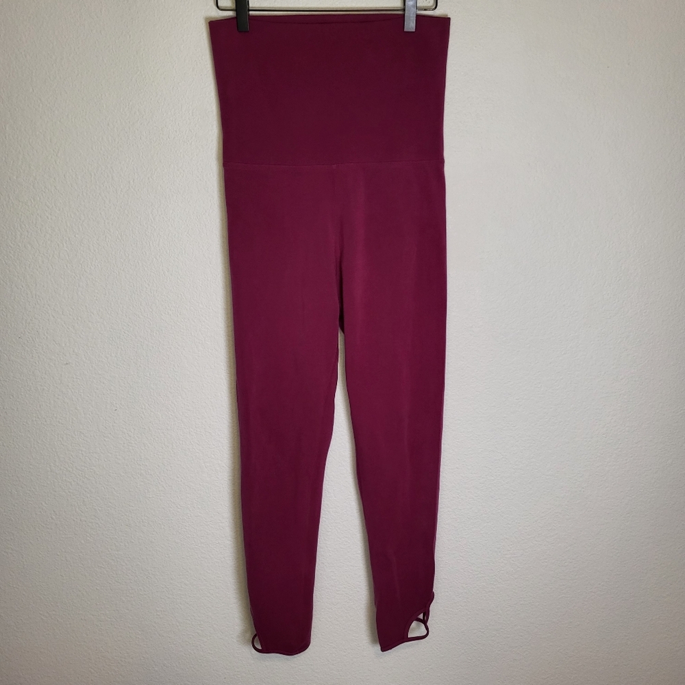 Free People | FP Movement High Waist Yoga Leggings in Fuchsia Pink size Medium